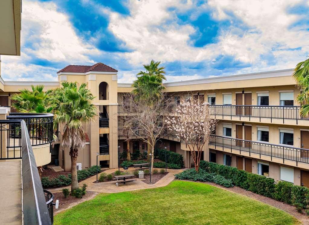 Comfort Suites Baton Rouge South I-10 Екстер'єр фото