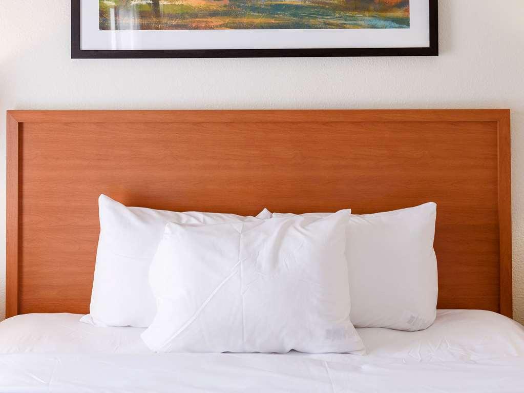 Comfort Suites Baton Rouge South I-10 Номер фото