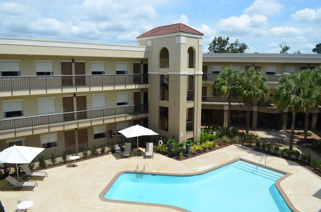 Comfort Suites Baton Rouge South I-10 Екстер'єр фото